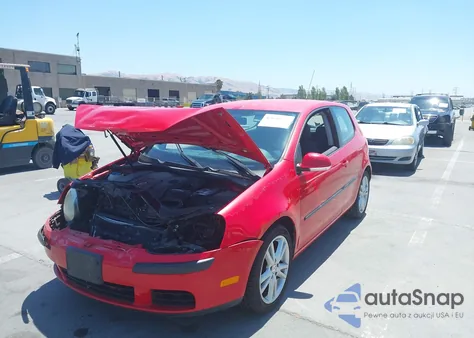 2007 Volkswagen Rabbit 2-Door из США, поврежденный, VIN WVWBS71K77W063194